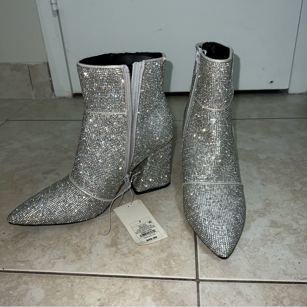 Target a new day booties
